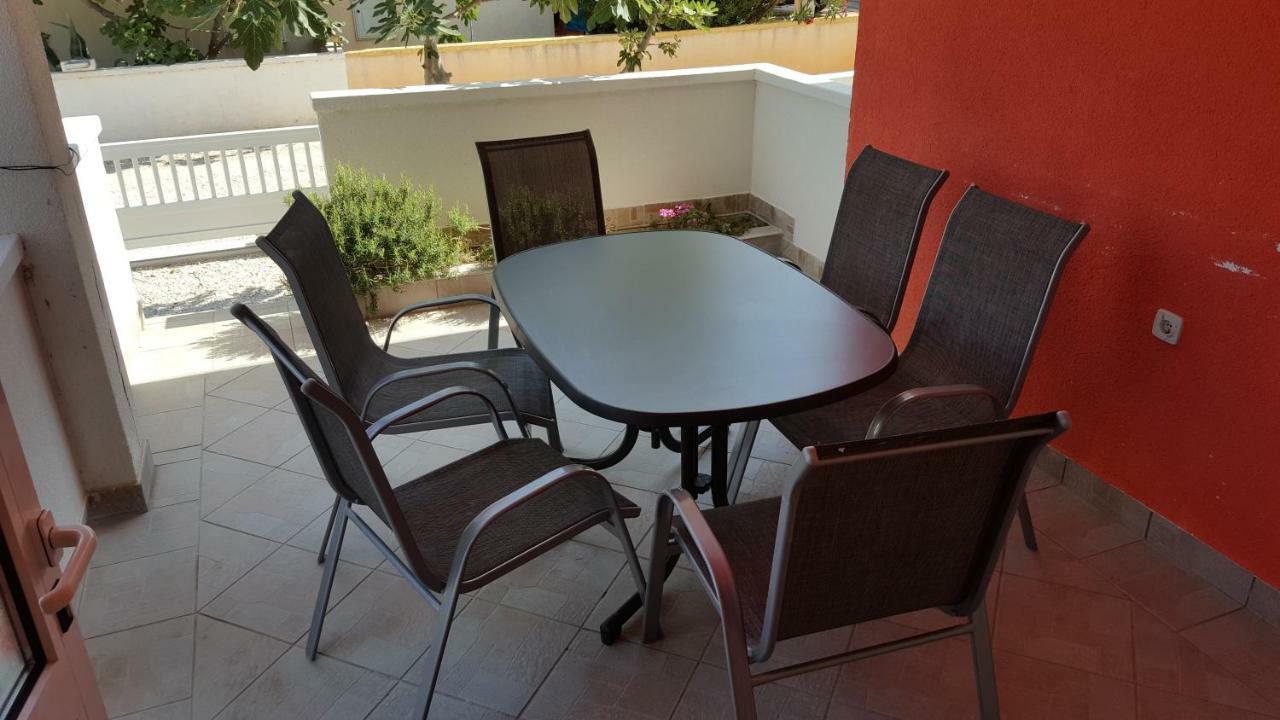 Haus Zarko Apartment วีร์ ภายนอก รูปภาพ