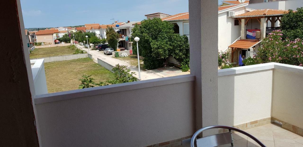 Haus Zarko Apartment วีร์ ภายนอก รูปภาพ